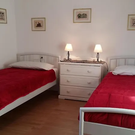 Апартаменты Ferienwohnung Mit Balkon - B56693